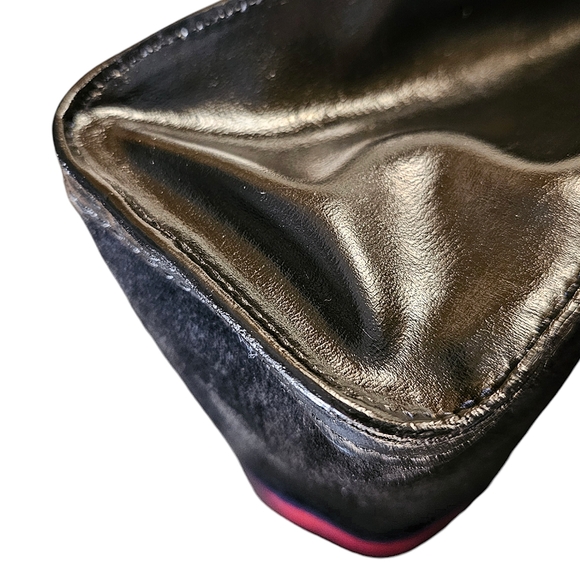 GUCCI CLUTCH - Picture 8 of 14